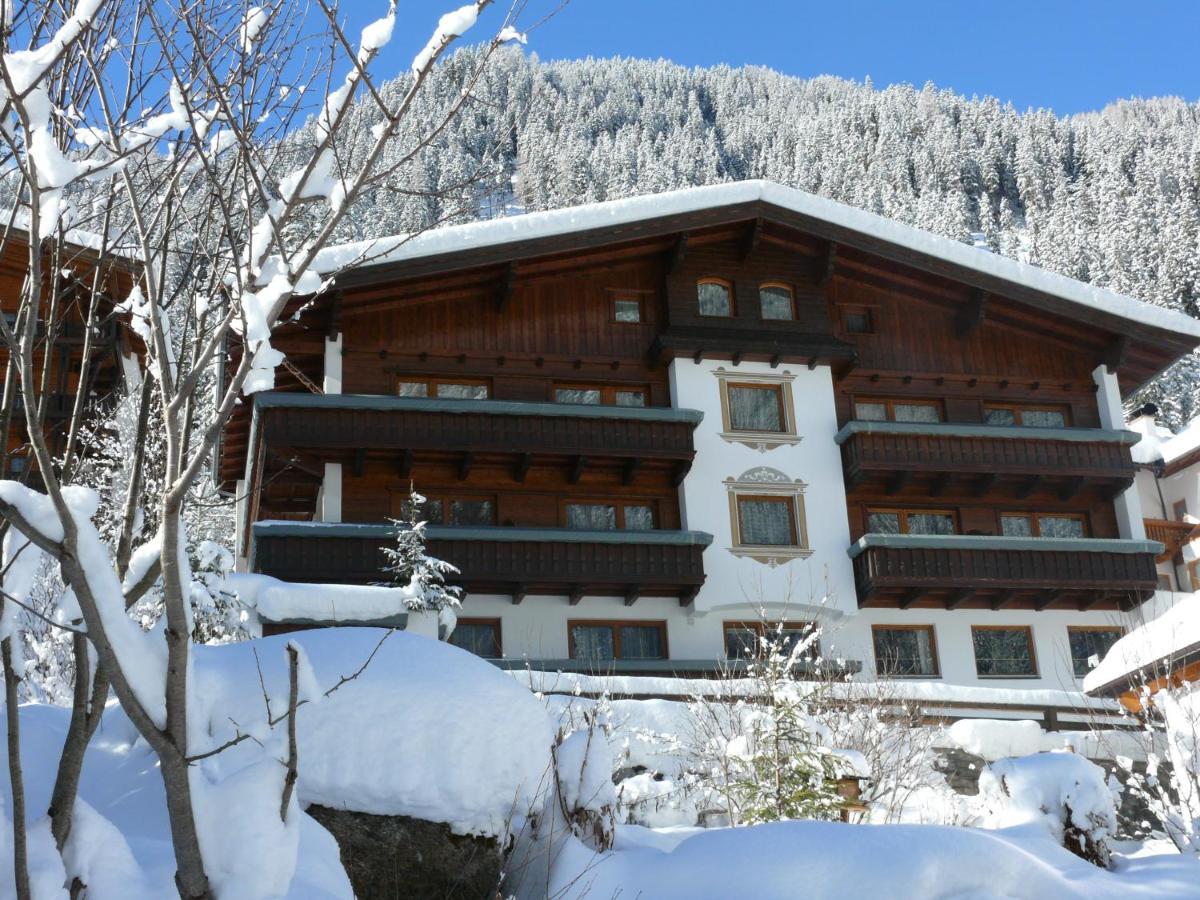 Apart - Und Fruehstueckspension Jaegerheim Kaunertal Eksteriør billede